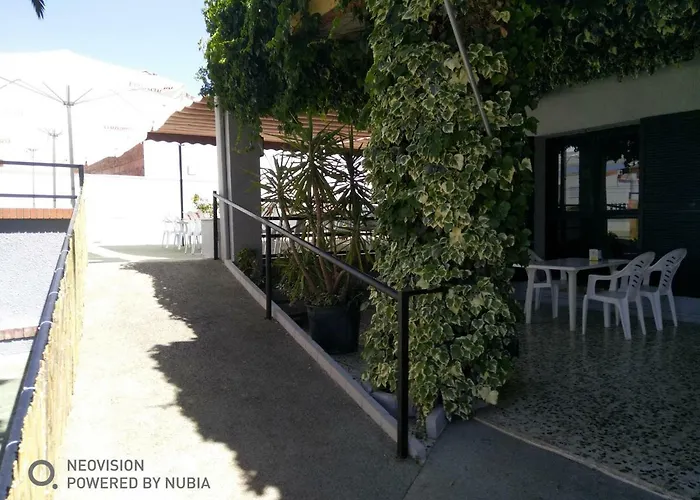 Pensión Aderezo Restaurante La Zarza (Badajoz)